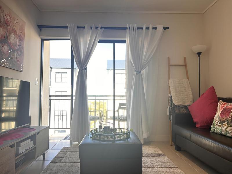 To Let 1 Bedroom Property for Rent in Sandown Western Cape